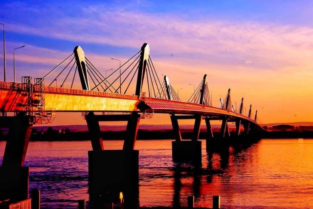 Мост из Приамурья в Китай готов и проходит отладку логистического механизма