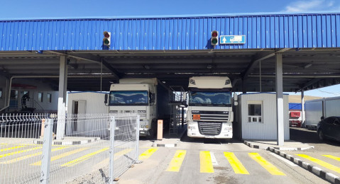 Установлен порядок совершения таможенных операций в автомобильных пунктах пропуска, расположенных на таможенной границе ЕАЭС, при неисправности информационной системы таможни