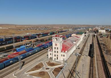 Через пункт пропуска Забайкальск более чем на треть вырос импорт товаров к Новому году