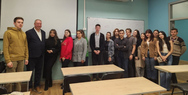 СТМ и НИУ ВШЭ стали партнёрами в рамках магистерской программы по логистике